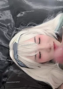 流萤女友被单男抽脸然后骑脸口爆